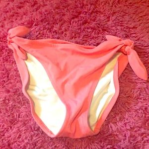 Victoria’s Secret swimsuit bottom mix and match